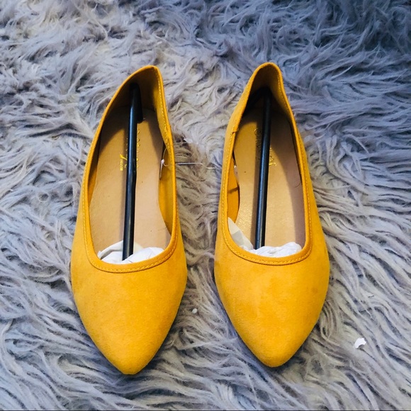 Mustard Pointed Flats - Picture 2 of 3